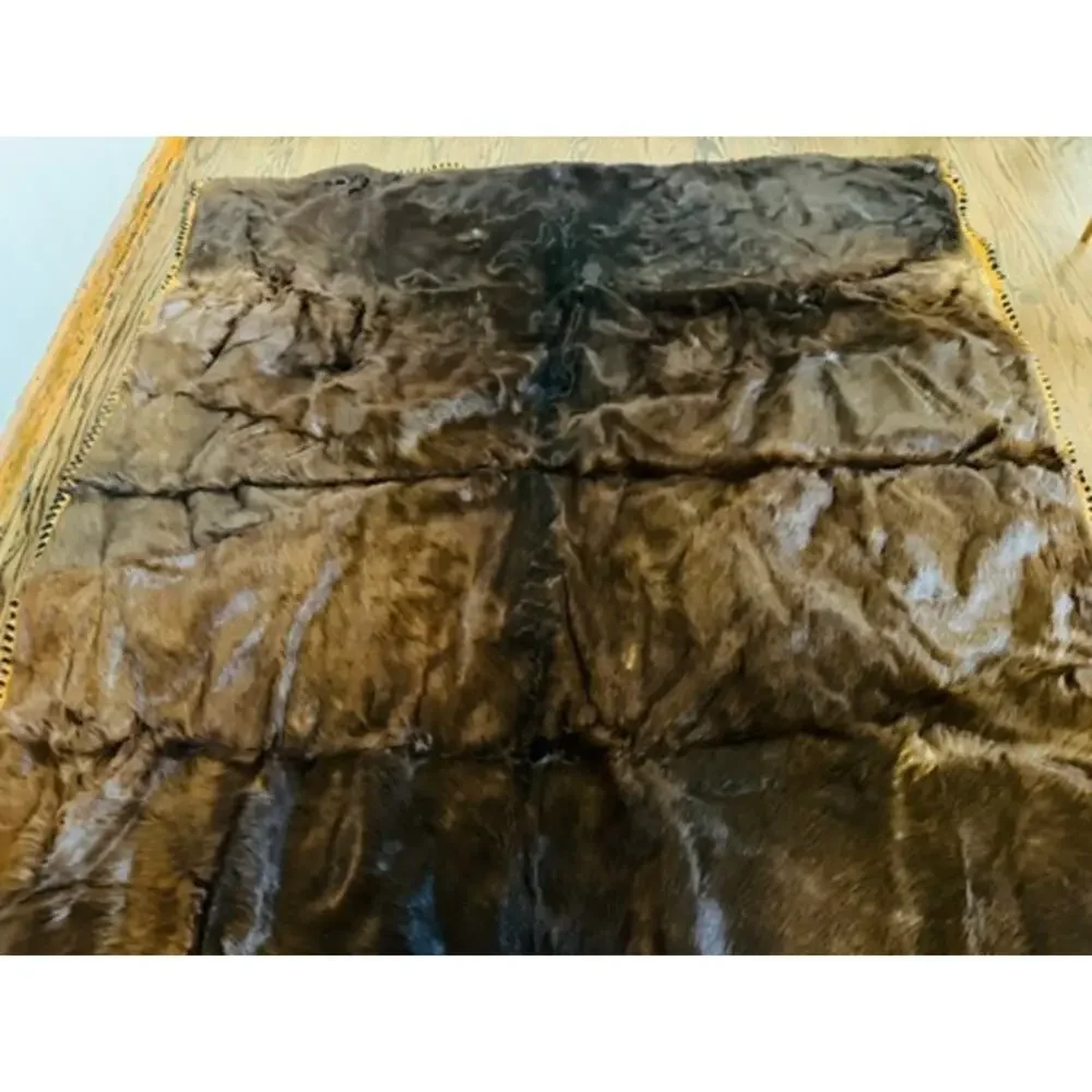 Antique Horse Hair Carriage Buggy Sleigh Wool Blanket by Edes Robe Tanning